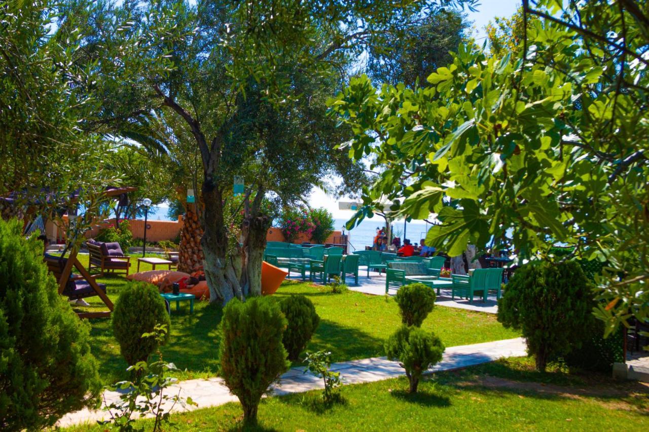 Kayalar Blue Beach Hotel Sazlı エクステリア 写真