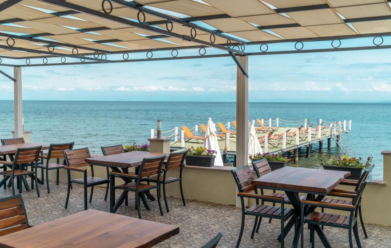 Kayalar Blue Beach Hotel Sazlı エクステリア 写真